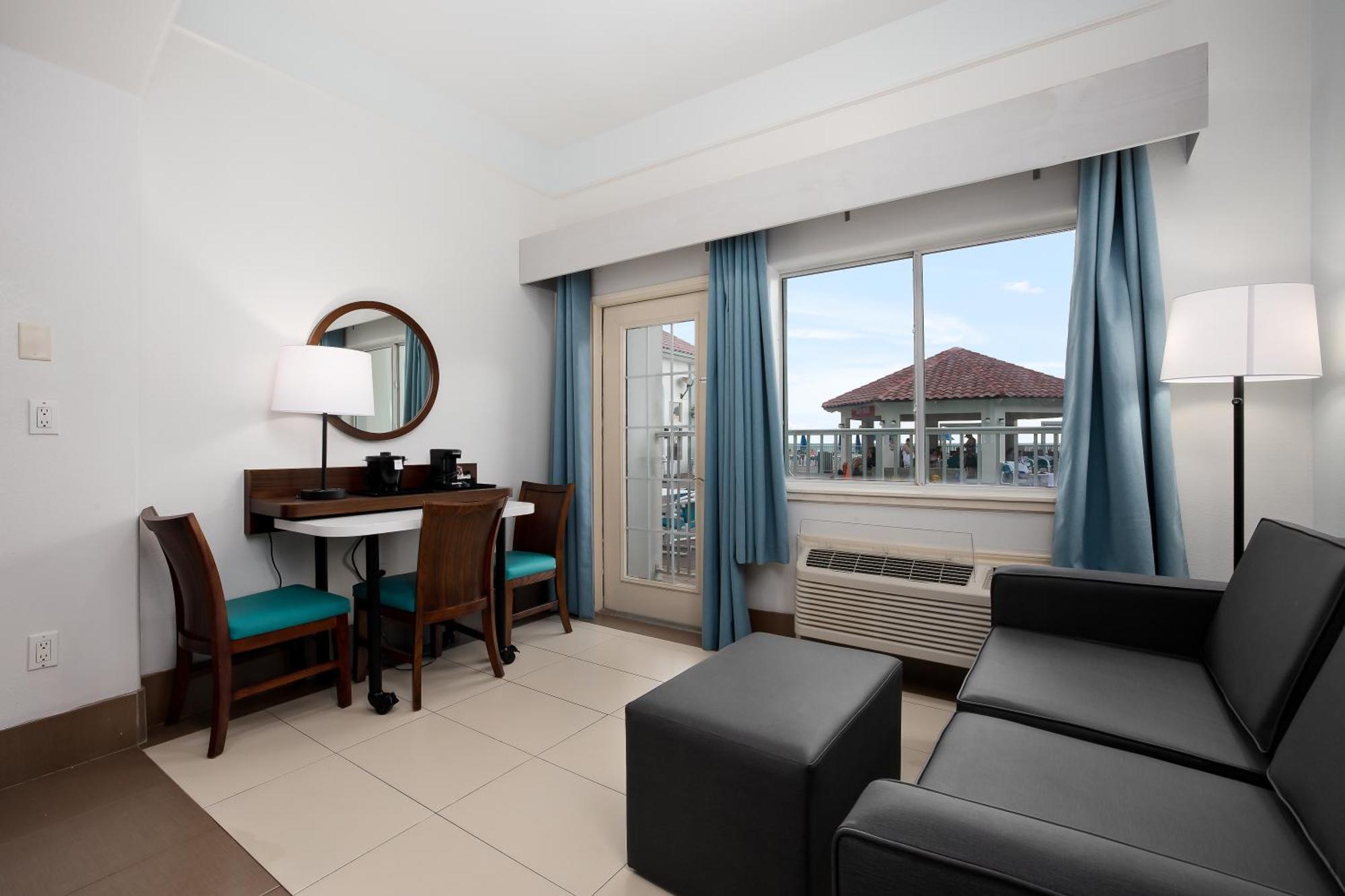 Sand Rose Beach Resort Саут Падре Алънд Екстериор снимка